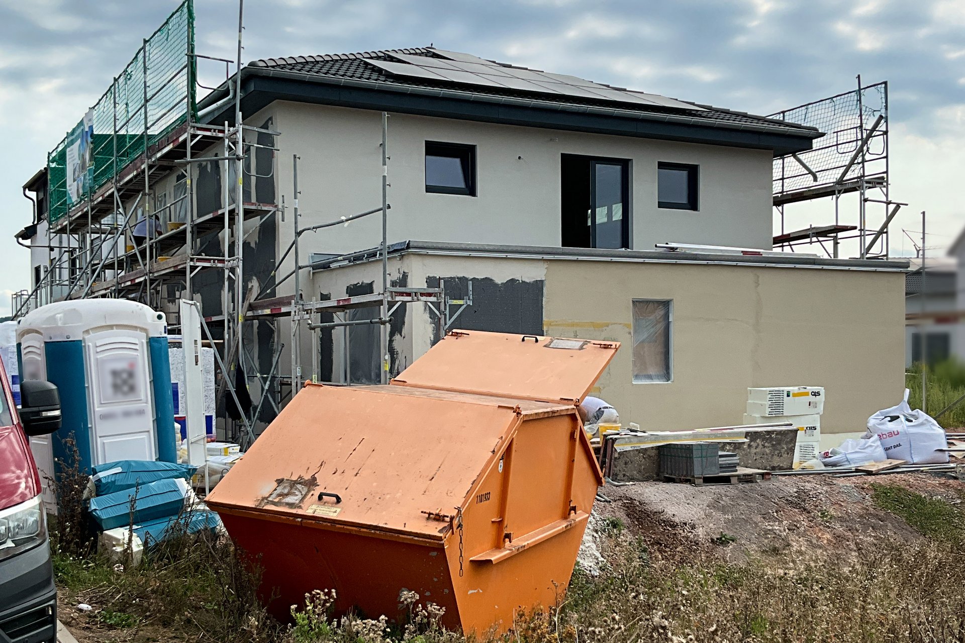 Außenansicht Stadtvilla Außenputzarbeiten