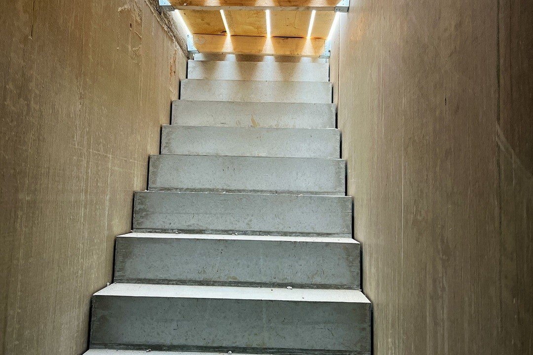 Betontreppe Keller Montage