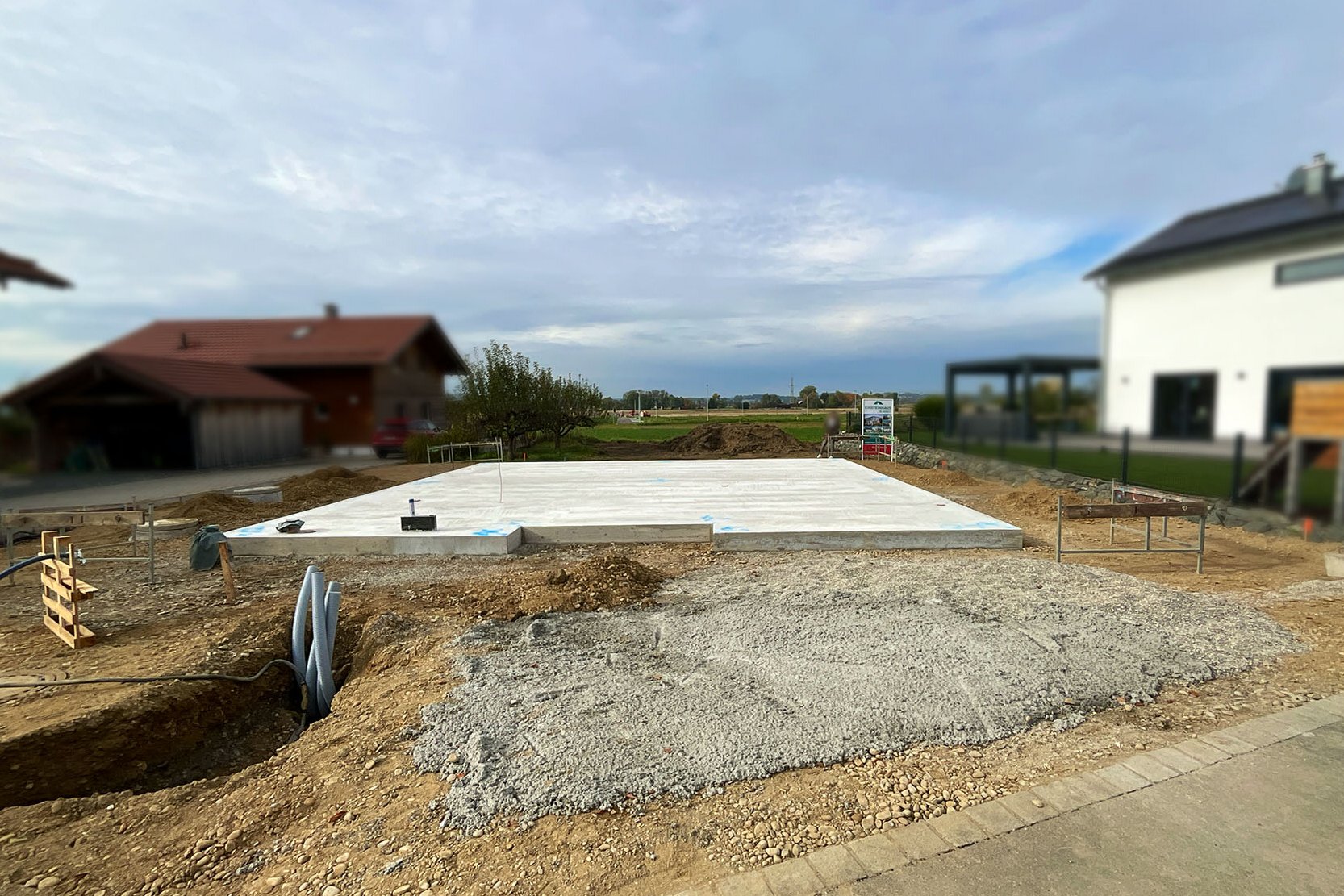 Bodenplatte in Ausführung